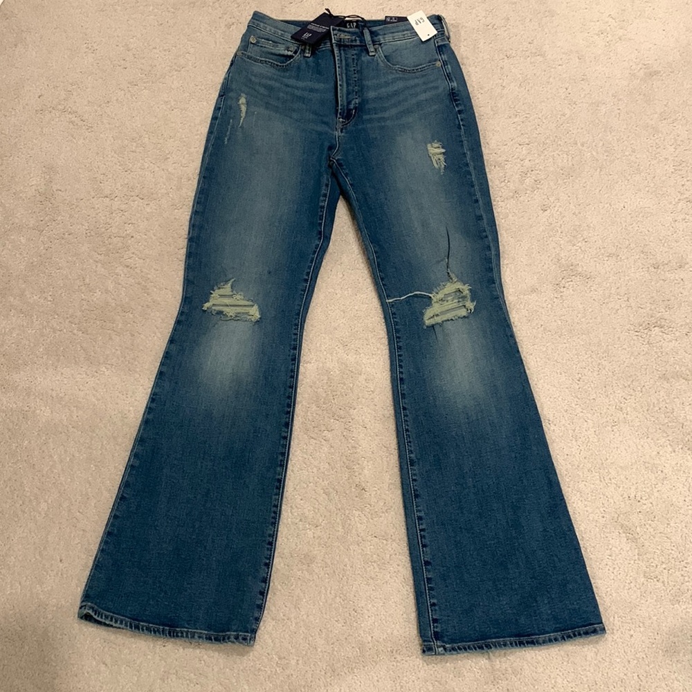 NWT Gap high rise flare jeans